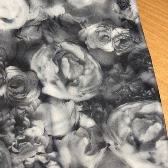 MPG Capri leggings size S - Picture 4 of 13